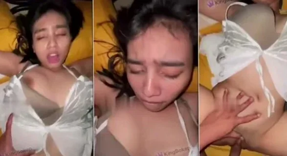 Halo Yank Dirumah Sepi Bokep Indo Viral Kreator yang Jembutnya Dicukur Abizz - Digesek Halo Yank Dirumah Sepi Bokep Indo Viral Kreator yang Jembutnya Dicukur Abizz